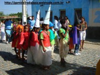 /album/galeria-de-fotos-desfile-da-escola-estadual-thomaz-/slide3-jpg1/